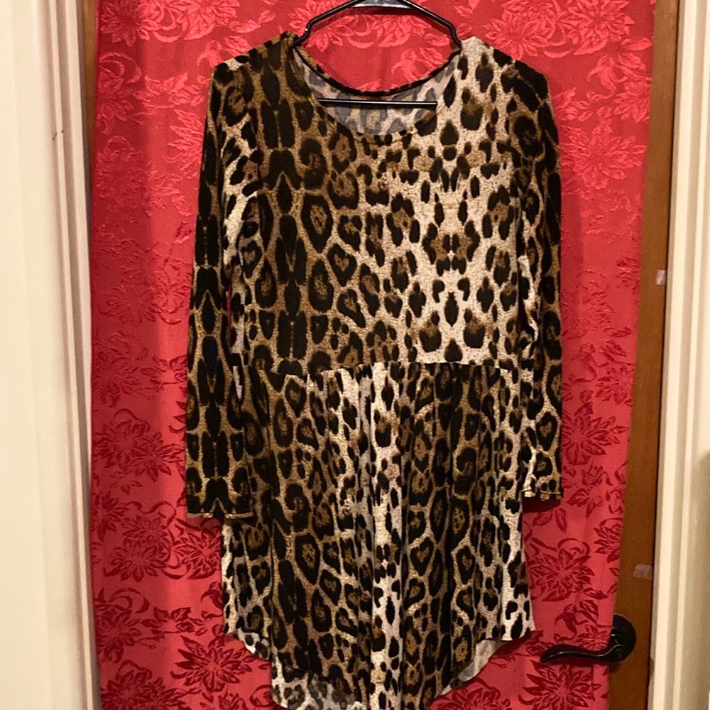 Leopard Symmetric Cut On Sides!